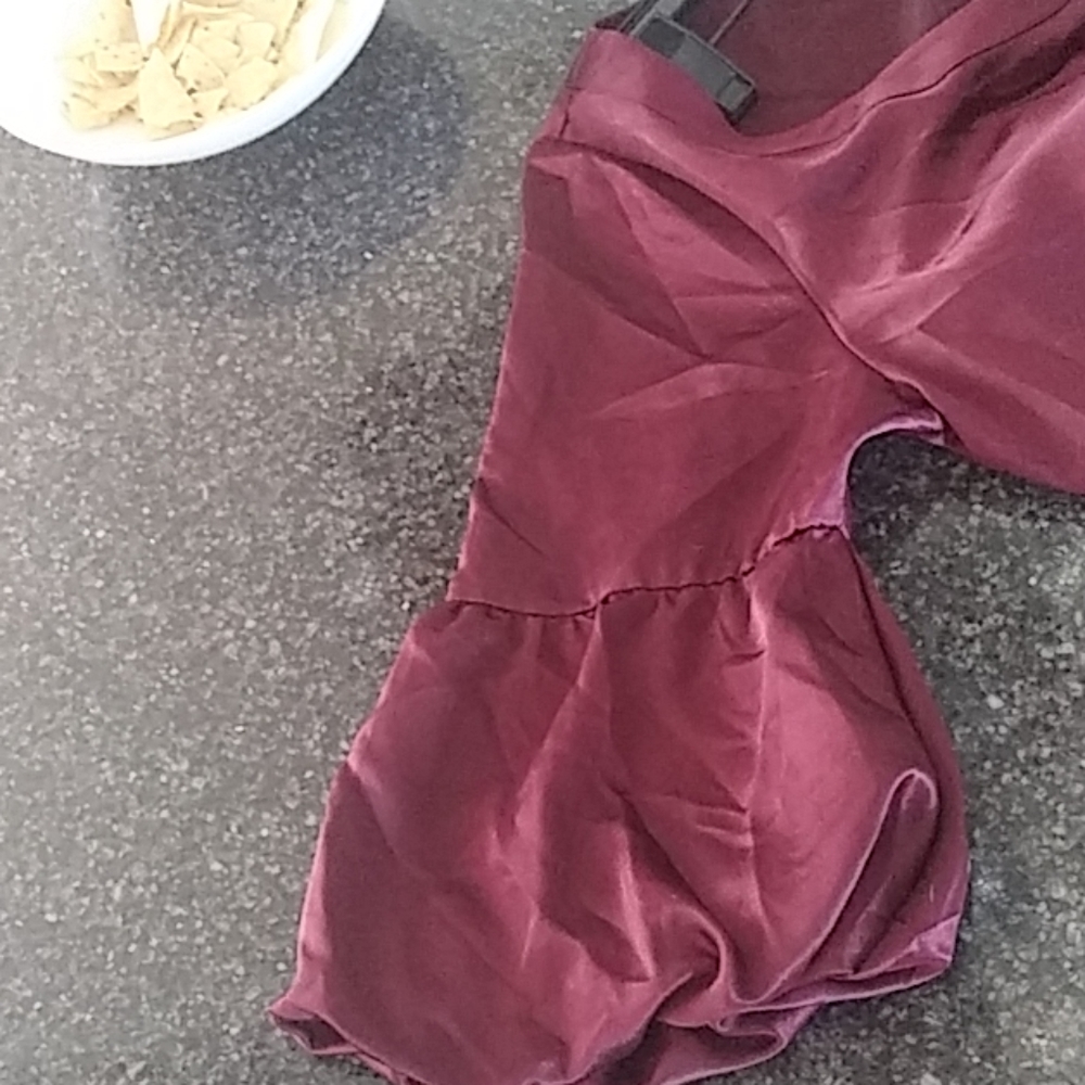 Dress - Picture 3 of 5
